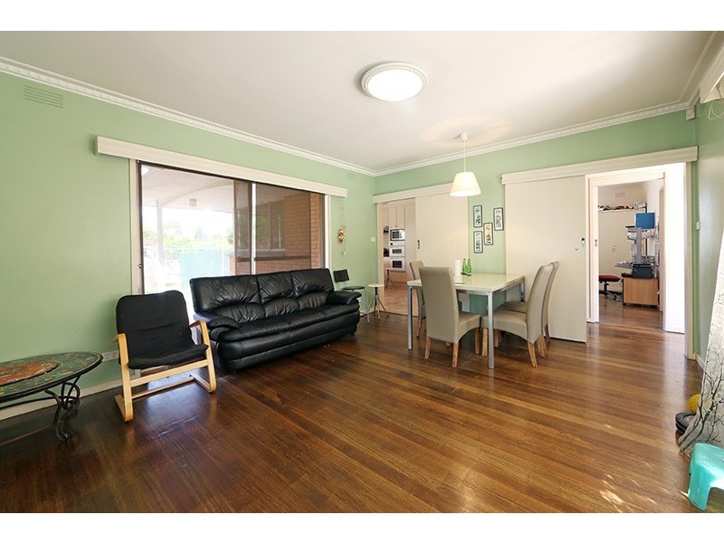 8 McKay Road, Rowville VIC 3178