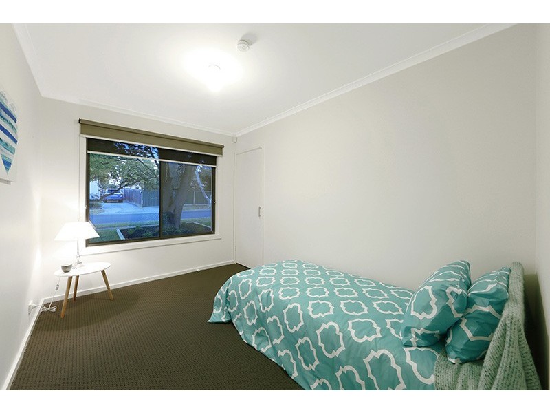 1/4 Third Avenue, Rowville VIC 3178