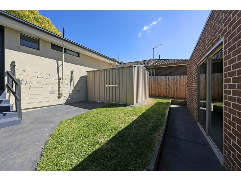 1/4 Third Avenue, Rowville VIC 3178