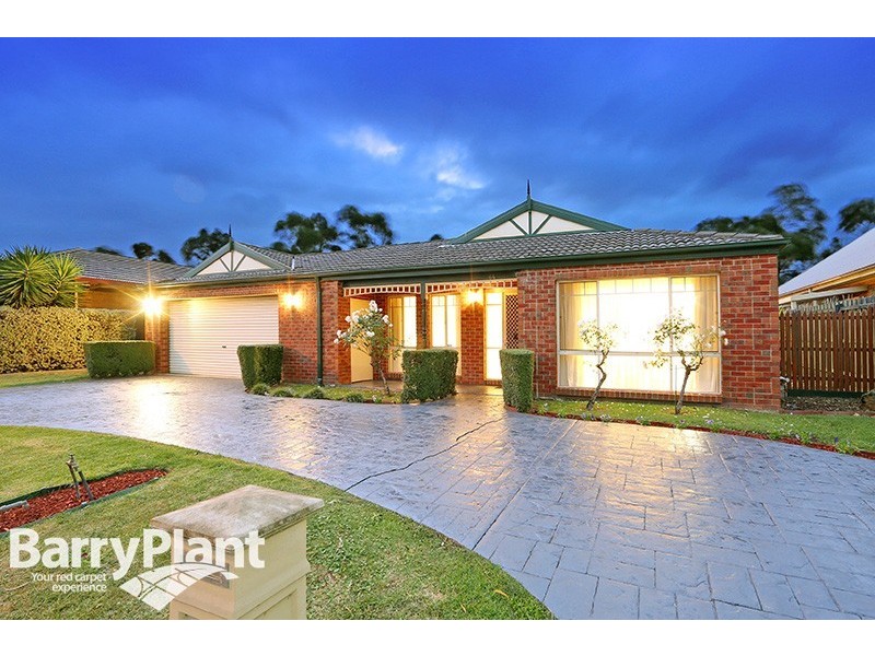 64 Waradgery Drive, Rowville VIC 3178