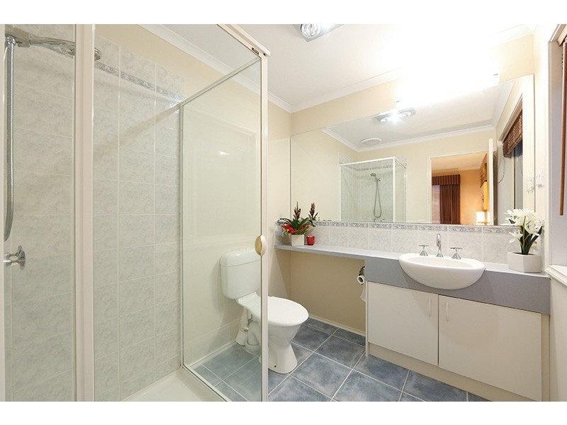 64 Waradgery Drive, Rowville VIC 3178