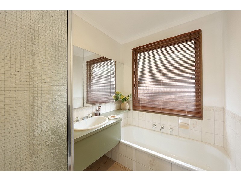 34 Taylors Lane, Rowville VIC 3178