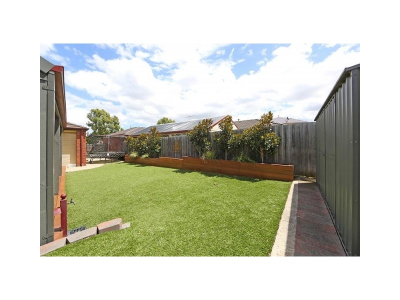 13 Wallingford Place, Rowville VIC 3178