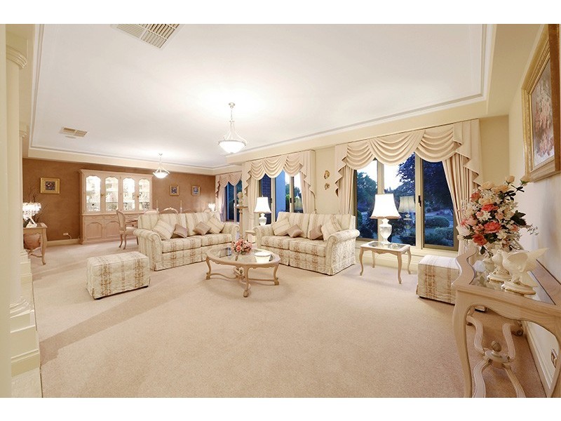 50 Grange Drive, Lysterfield VIC 3156