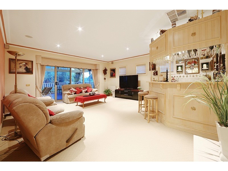 50 Grange Drive, Lysterfield VIC 3156