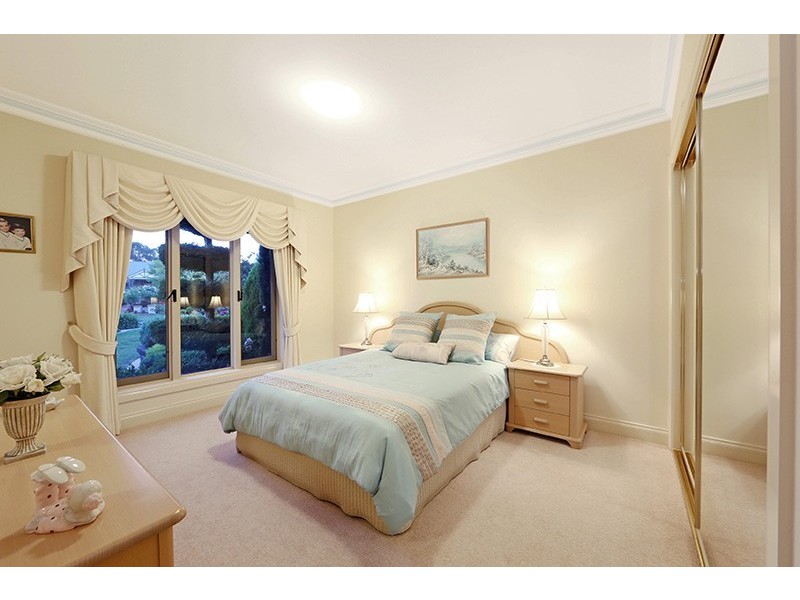 50 Grange Drive, Lysterfield VIC 3156