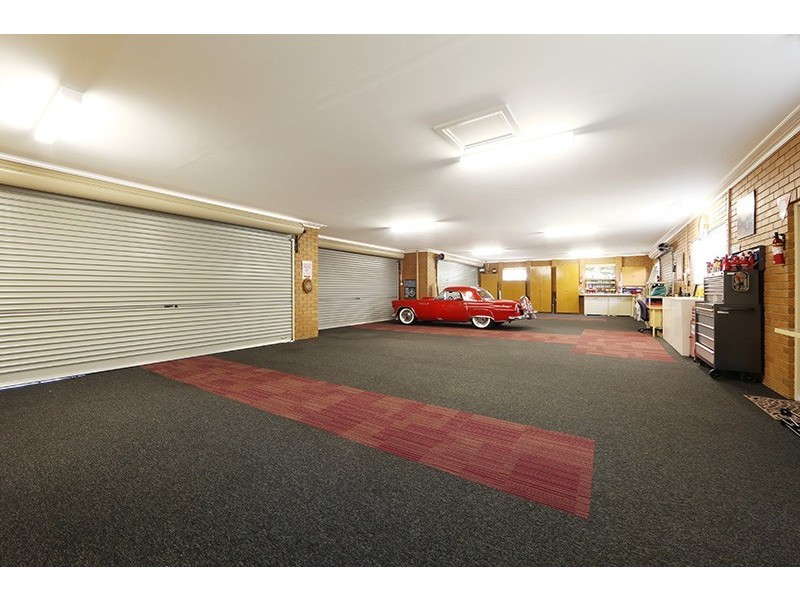 50 Grange Drive, Lysterfield VIC 3156