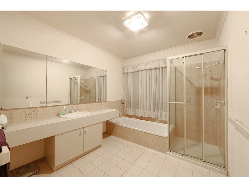 3 Timbertop Drive, Rowville VIC 3178