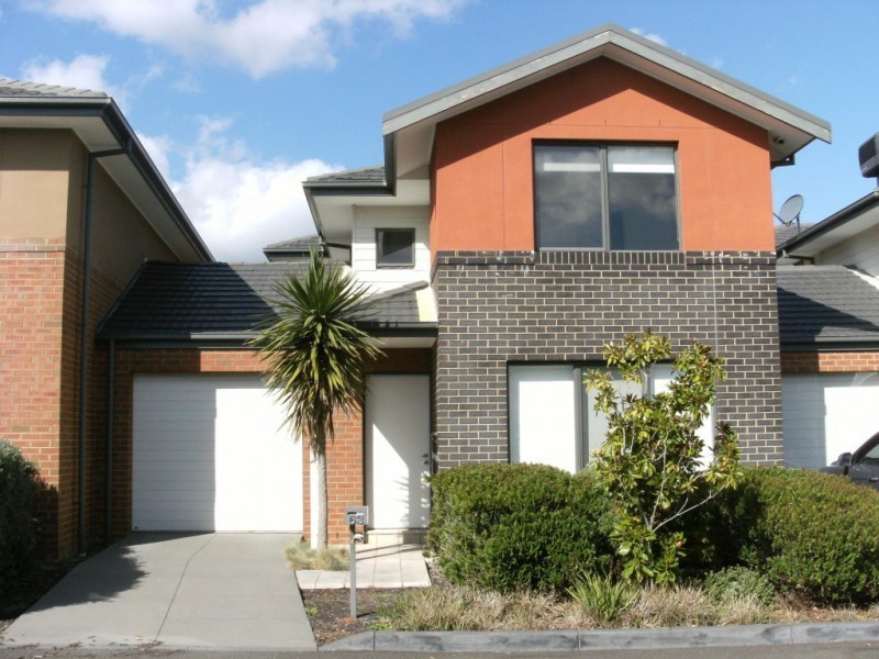 63 Waverley Park Drive, Mulgrave VIC 3170