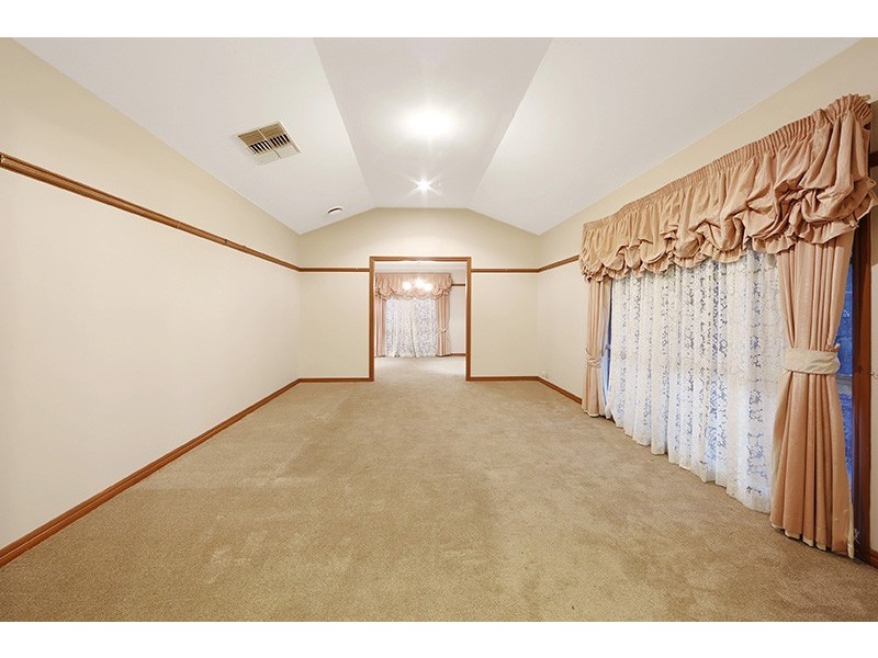 4 Miramah Close, Rowville VIC 3178