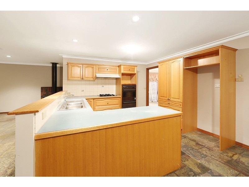 4 Miramah Close, Rowville VIC 3178