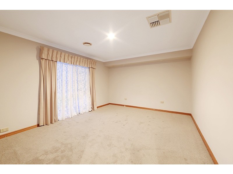 4 Miramah Close, Rowville VIC 3178