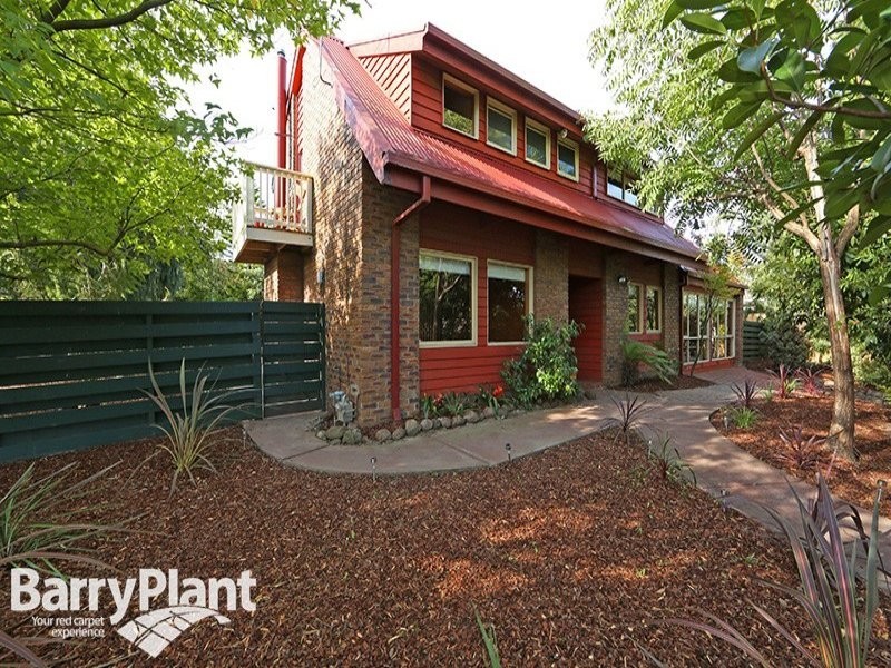 32 Crestdale Road, Wantirna VIC 3152