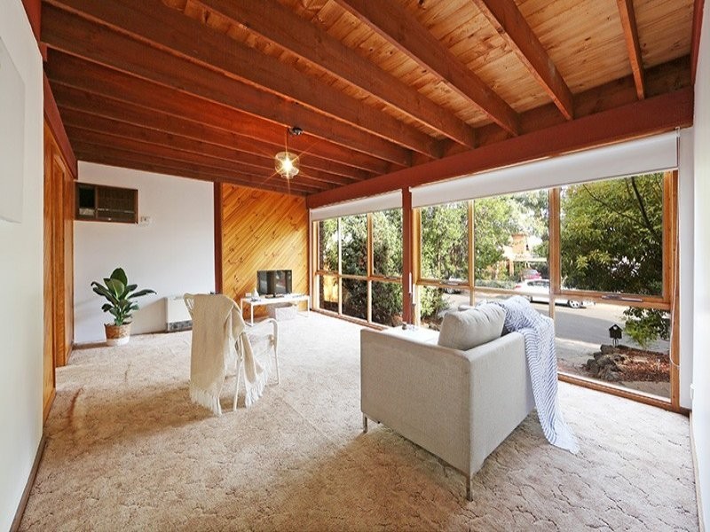 32 Crestdale Road, Wantirna VIC 3152