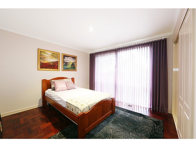 19 Oaktree Rise, Lysterfield VIC 3156