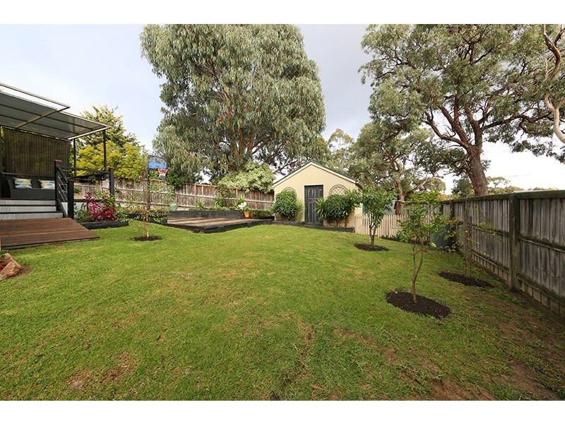 19 Oaktree Rise, Lysterfield VIC 3156