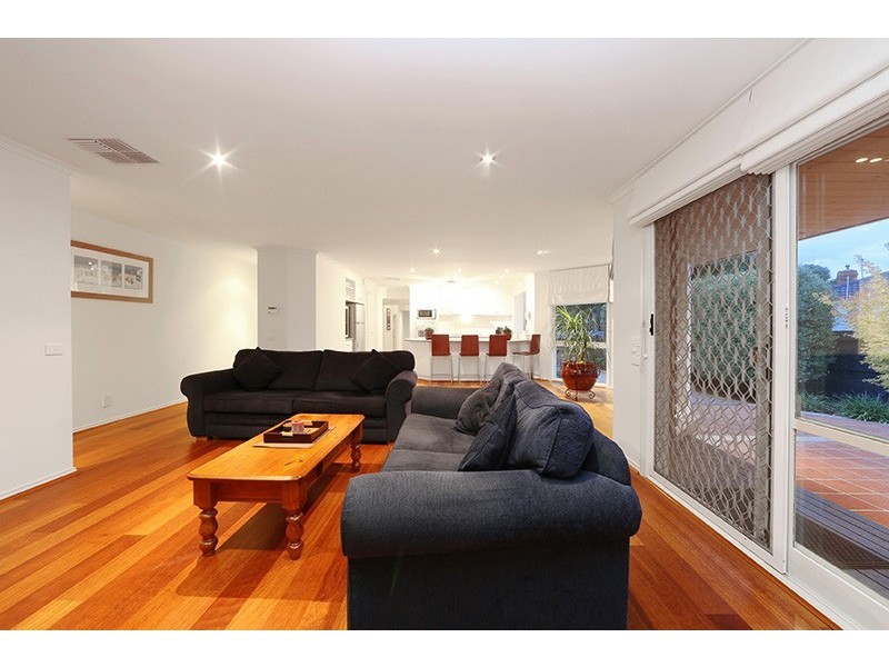 3 Salerno Way, Rowville VIC 3178