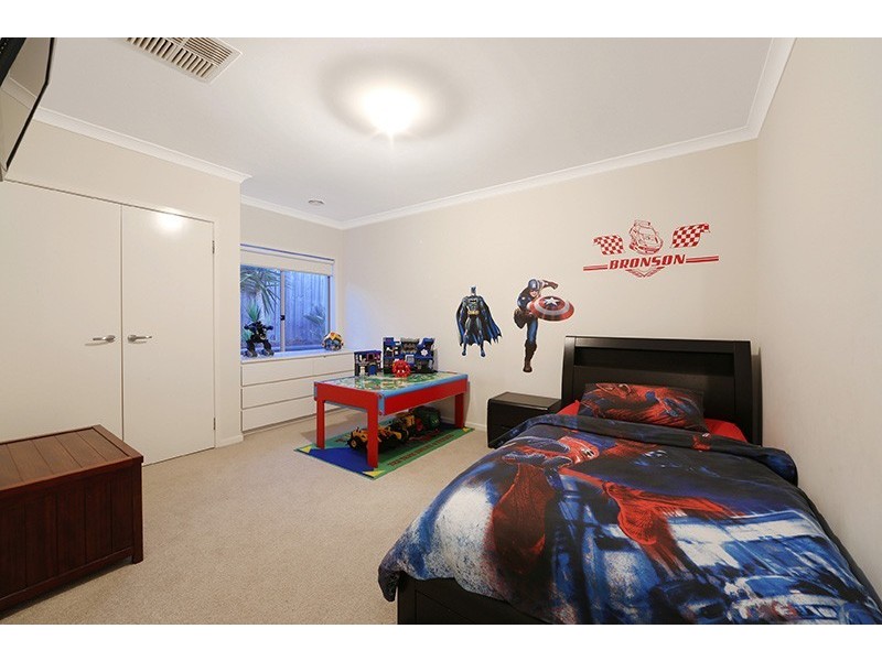 3 Tetragona Quadrant, Rowville VIC 3178