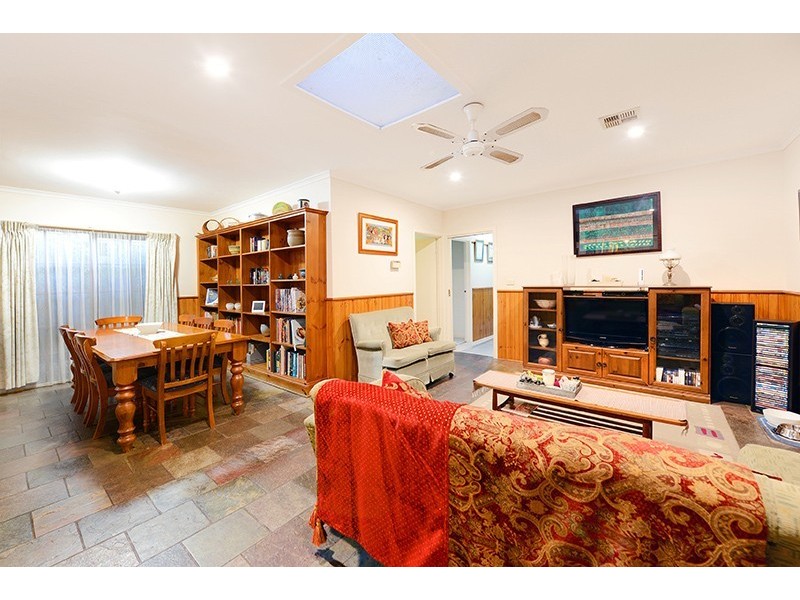 21 Selwood Court, Rowville VIC 3178