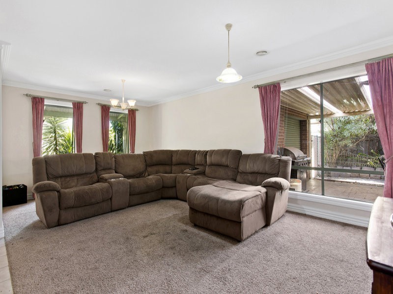 4 Dell Street, Narre Warren VIC 3805