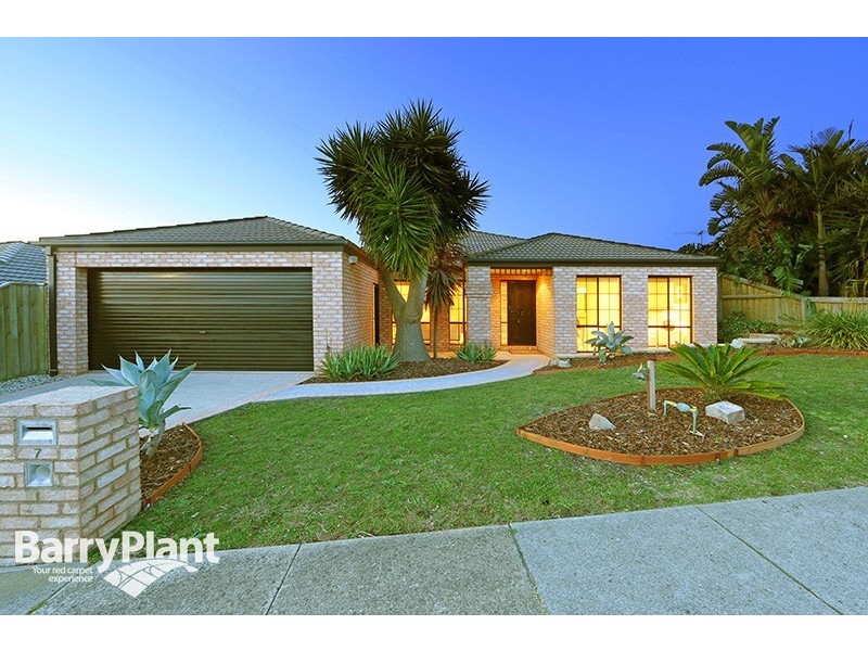 7 Golding Avenue, Rowville VIC 3178