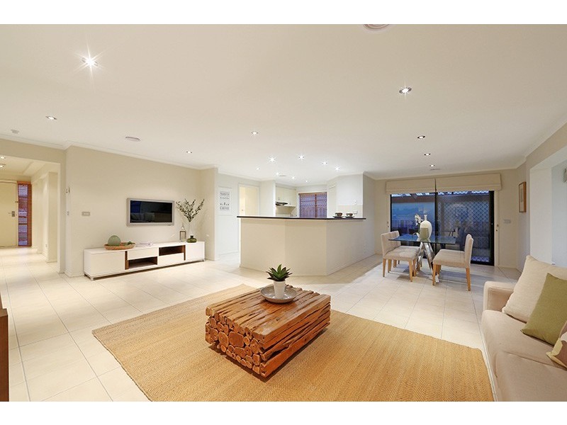 7 Golding Avenue, Rowville VIC 3178