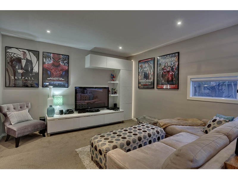 18 Kilcatten Rise, Rowville VIC 3178