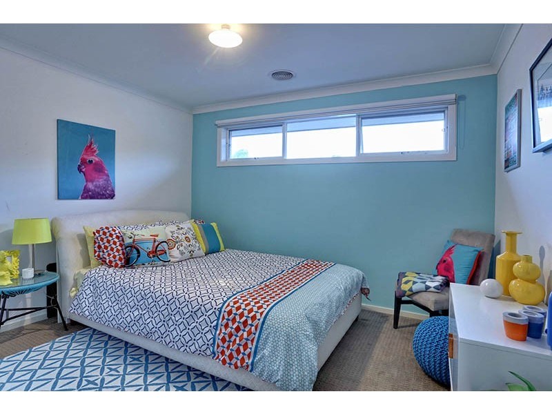 18 Kilcatten Rise, Rowville VIC 3178