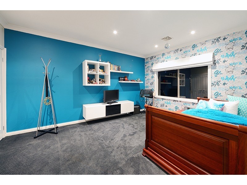 4 Dean Close, Rowville VIC 3178