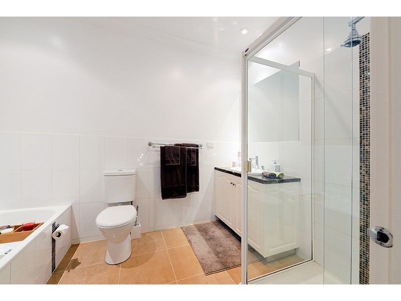 4 Dean Close, Rowville VIC 3178