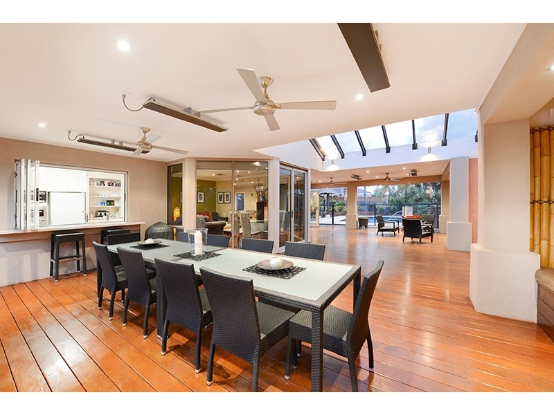 4 Dean Close, Rowville VIC 3178