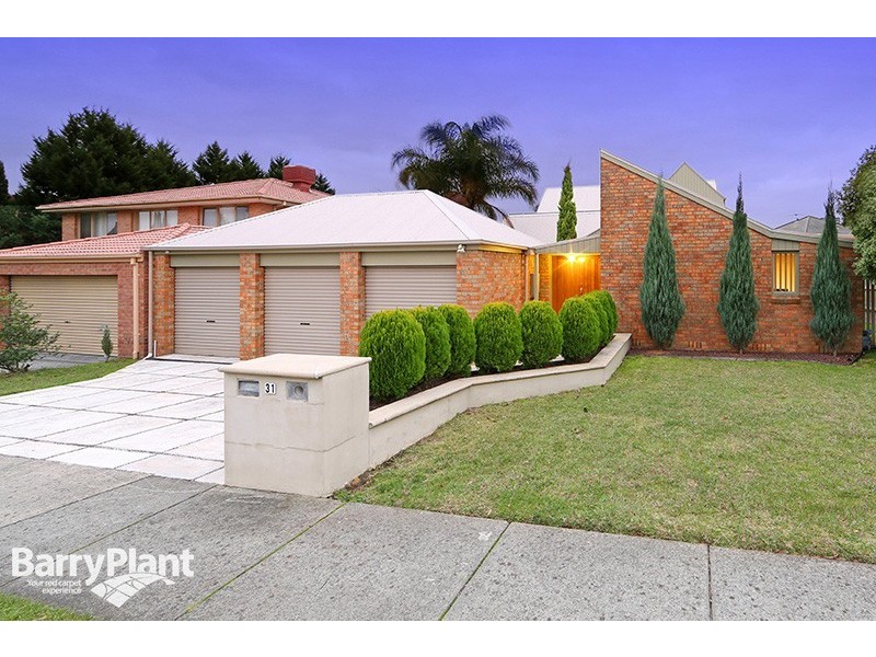 31 Buckingham Drive, Rowville VIC 3178