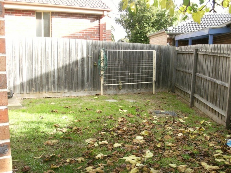 4/8 Stamford Crescent, Rowville VIC 3178