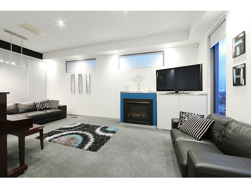 14 Kilcatten Rise, Rowville VIC 3178