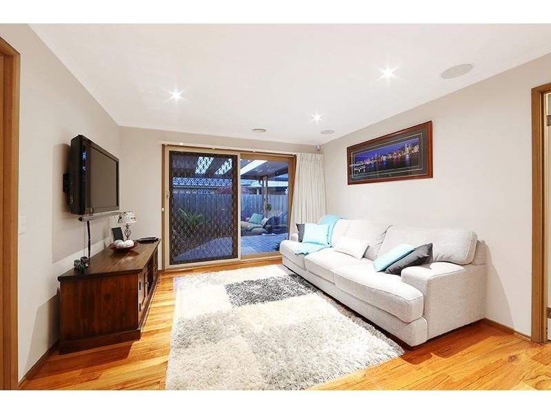 9 Easton Court, Ferntree Gully VIC 3156