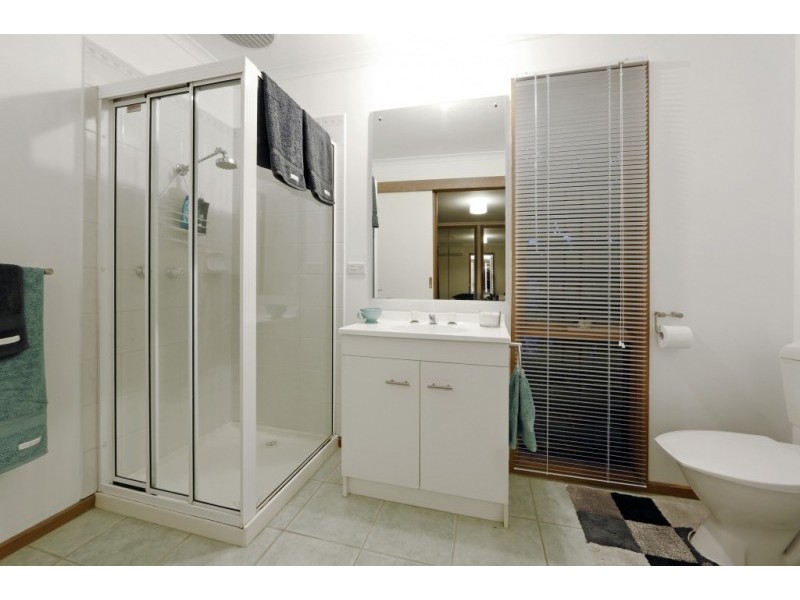 9 Easton Court, Ferntree Gully VIC 3156