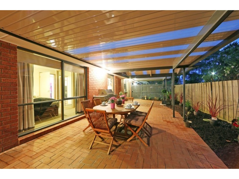 9 Easton Court, Ferntree Gully VIC 3156