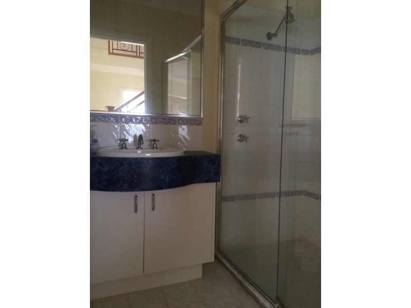 16 Eureka Crescent, Narre Warren South VIC 3805