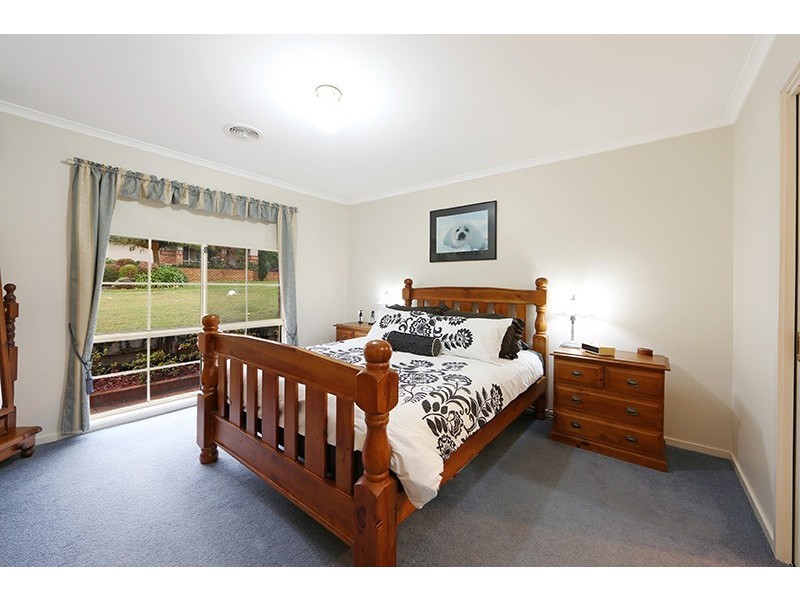 4 Sunrise Court, Lysterfield VIC 3156