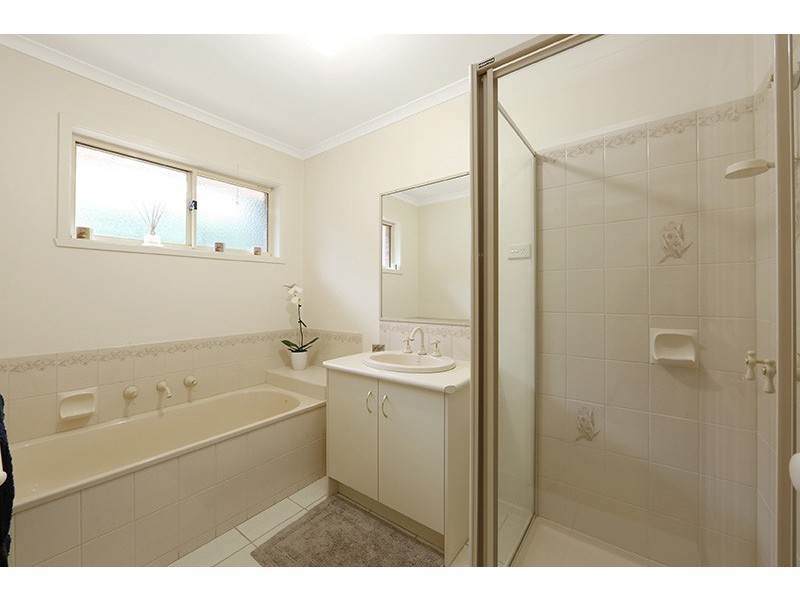 4 Sunrise Court, Lysterfield VIC 3156