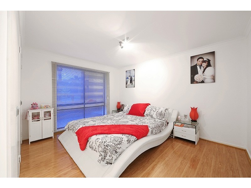 7 Metcalf Cres, Rowville VIC 3178