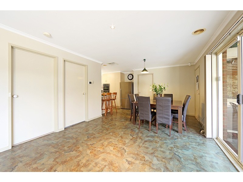 67 Hancock Drive, Ferntree Gully VIC 3156