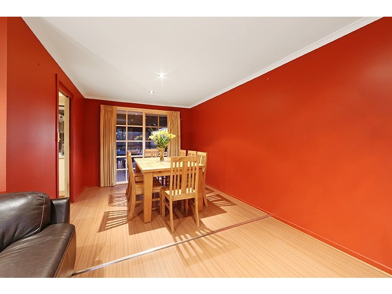 294 Dandelion Drive, Rowville VIC 3178