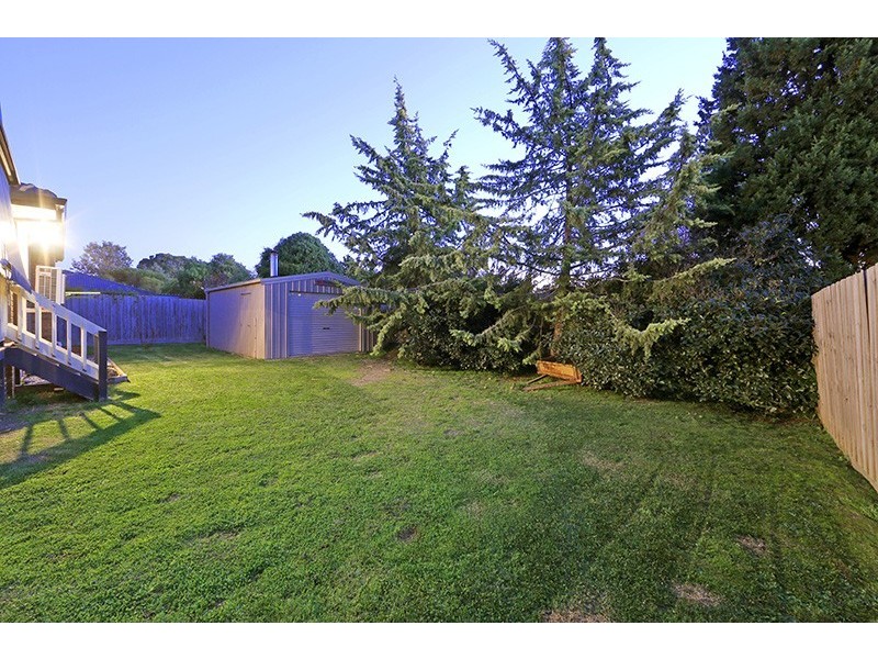 294 Dandelion Drive, Rowville VIC 3178