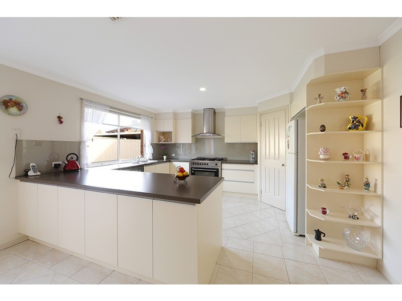 47 Fairway Drive, Rowville VIC 3178