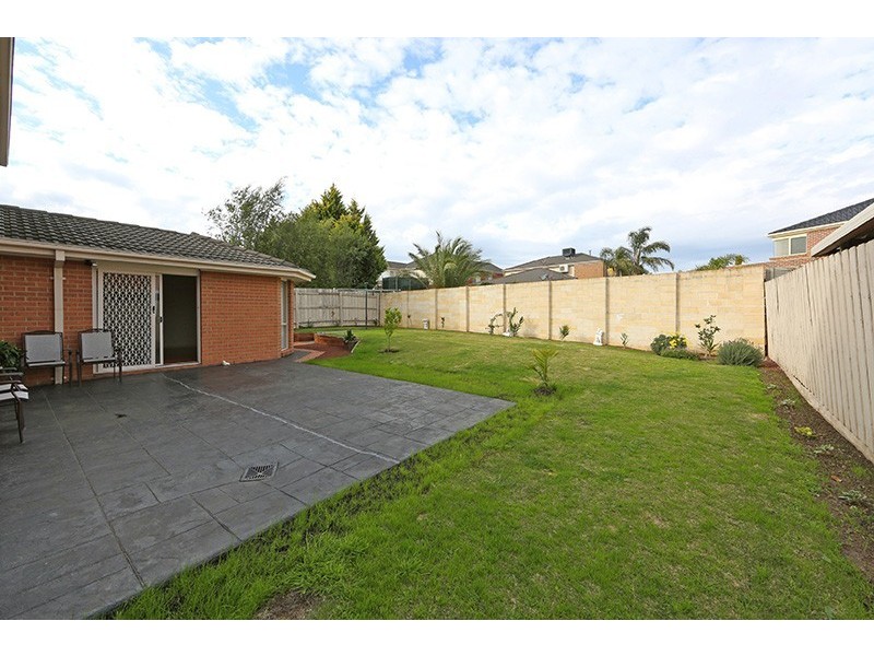 47 Fairway Drive, Rowville VIC 3178