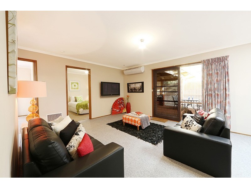 14 Laanecoorie Drive, Lysterfield VIC 3156