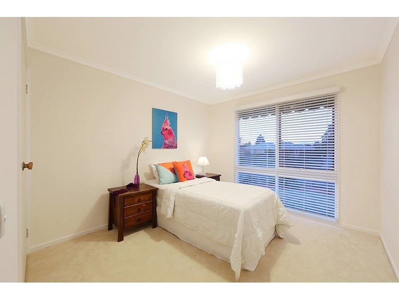 1 Cowin Close, Rowville VIC 3178