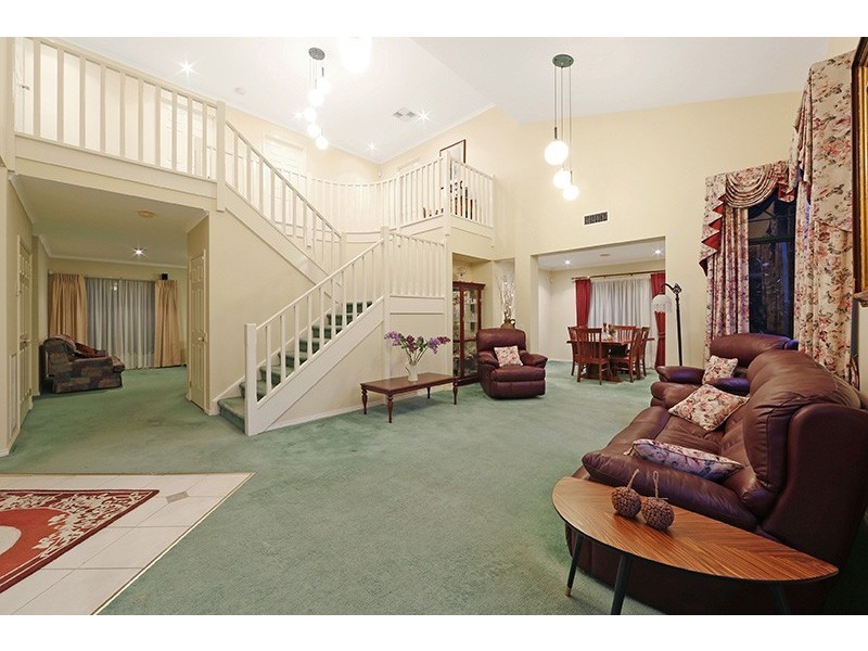 18 Redwood Court, Lysterfield VIC 3156