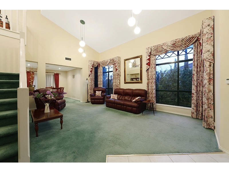 18 Redwood Court, Lysterfield VIC 3156